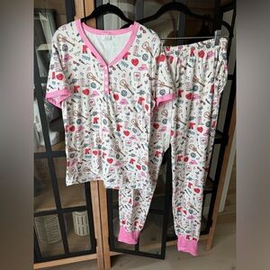 Taylor Swift eras pajamas set short sleeve tee pants joggers tour albums print